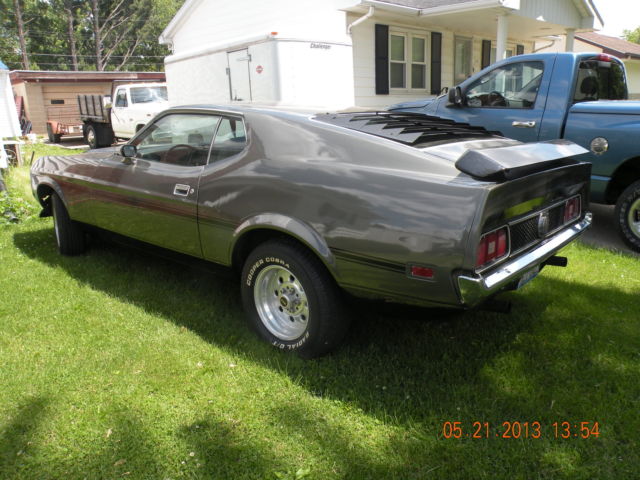 1971 Pepper Gray Metalic Ford Mustang Fastback