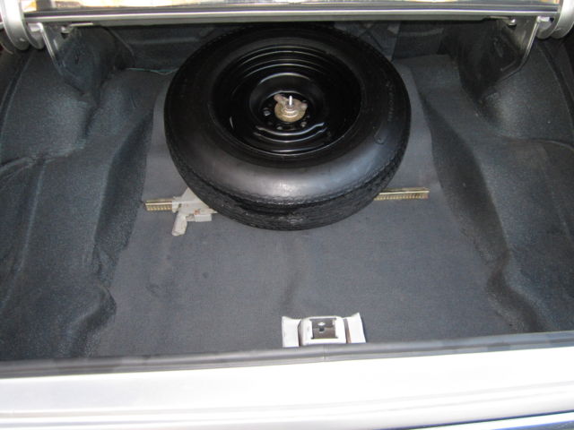 1971 Silver Chevrolet Nova