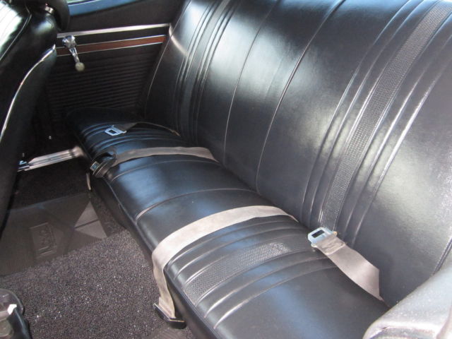 1971 Silver Chevrolet Nova