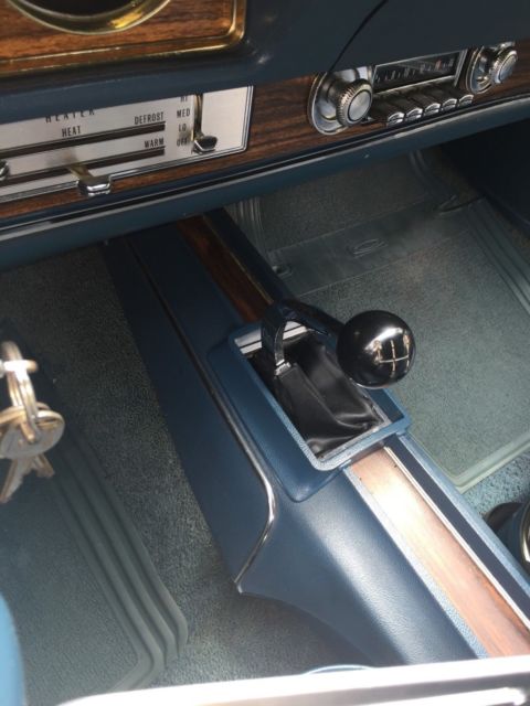 1971 Silver Oldsmobile 442