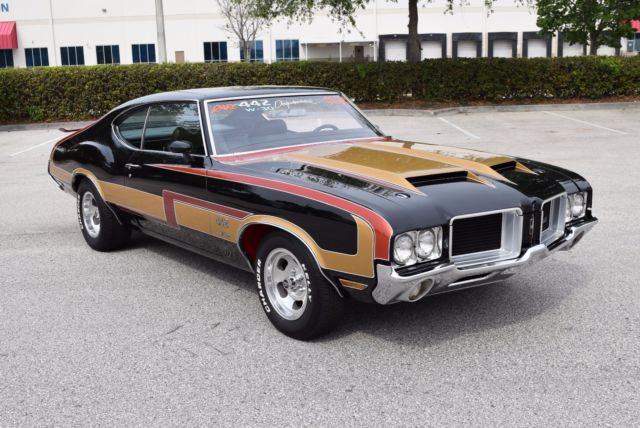 1971 Black Oldsmobile 442 Coupe