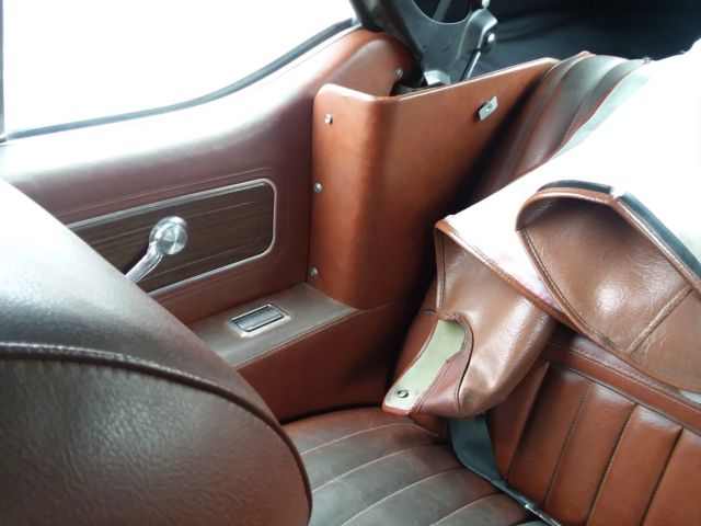 1971 Brown Oldsmobile Cutlass Convertible