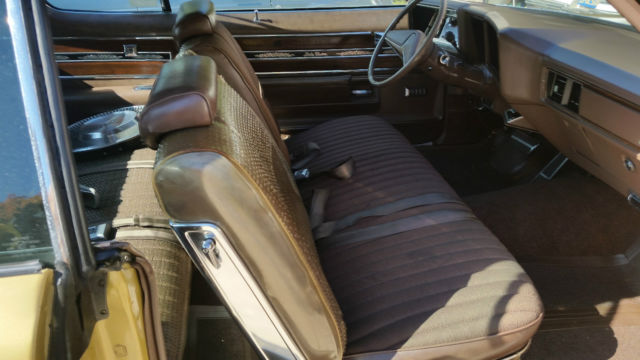 1971 Gold Oldsmobile Eighty-Eight Coupe