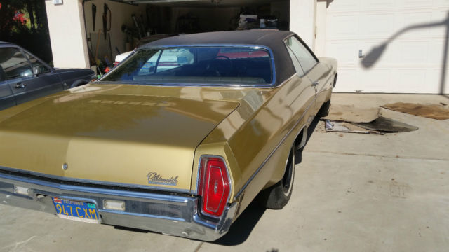 1971 Gold Oldsmobile Eighty-Eight Coupe