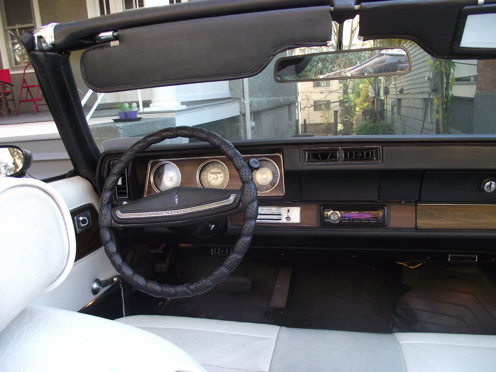 1971 Green Oldsmobile Cutlass U/K