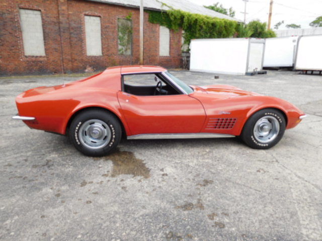 1971 Orange Chevrolet Corvette Coupe