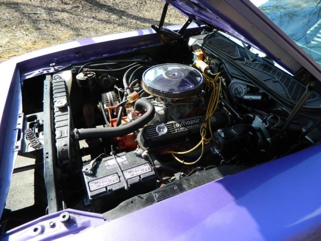 1971 Plum Crazy Plymouth Road Runner