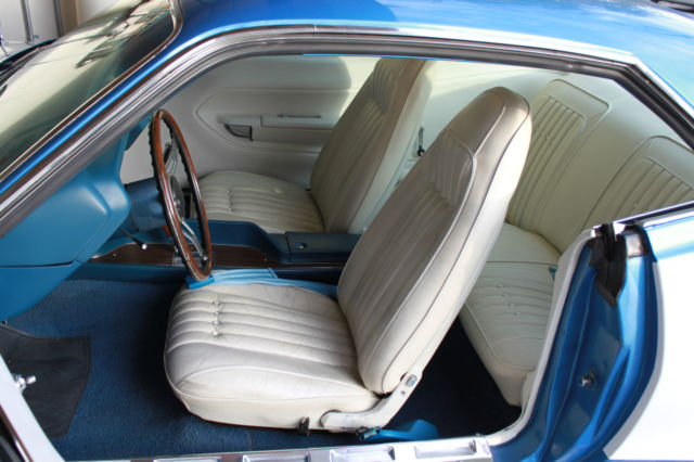 1971 Blue Plymouth Barracuda Coupe