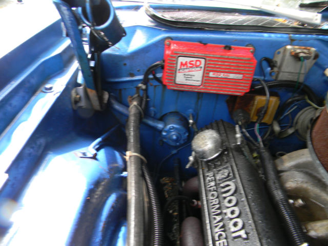 1971 blue Plymouth Road Runner Coupe