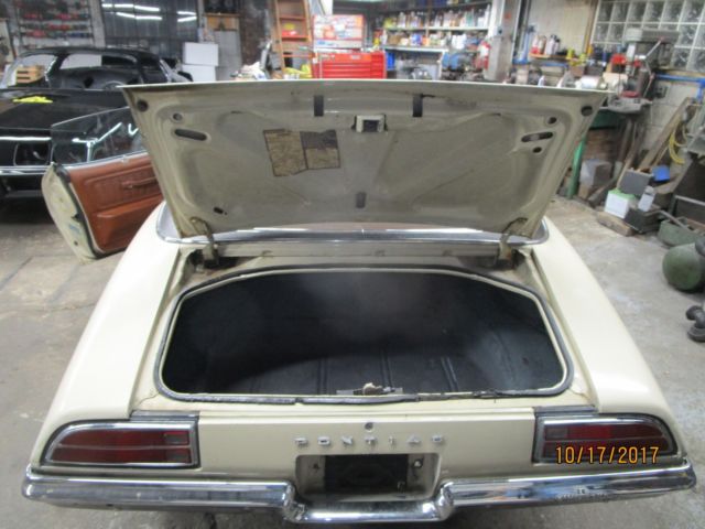 1971 Sandalwood Pontiac Firebird Coupe