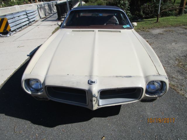 1971 Sandalwood Pontiac Firebird Coupe