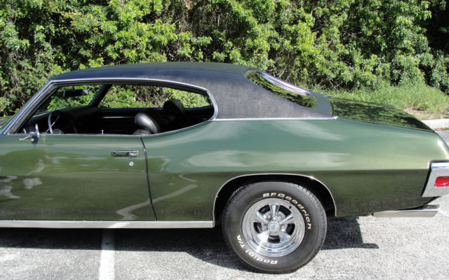 1971 Green Pontiac GTO Coupe