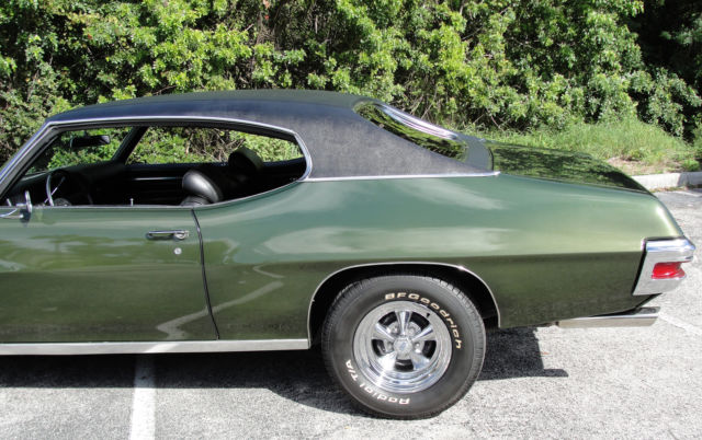 1971 Green Pontiac GTO Coupe