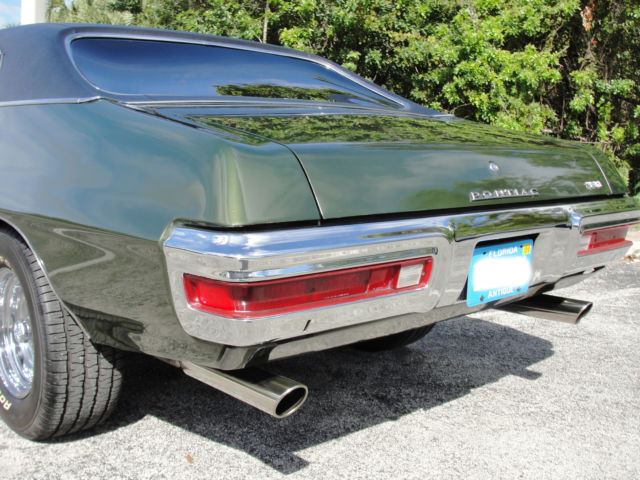 1971 Green Pontiac GTO Coupe