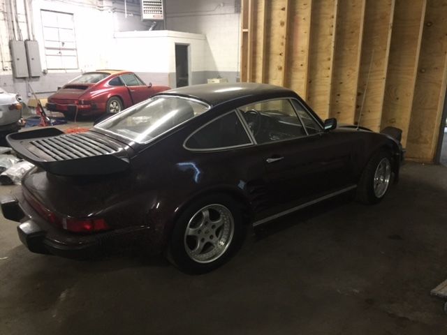 1971 Burgundy Porsche 911 Coupe