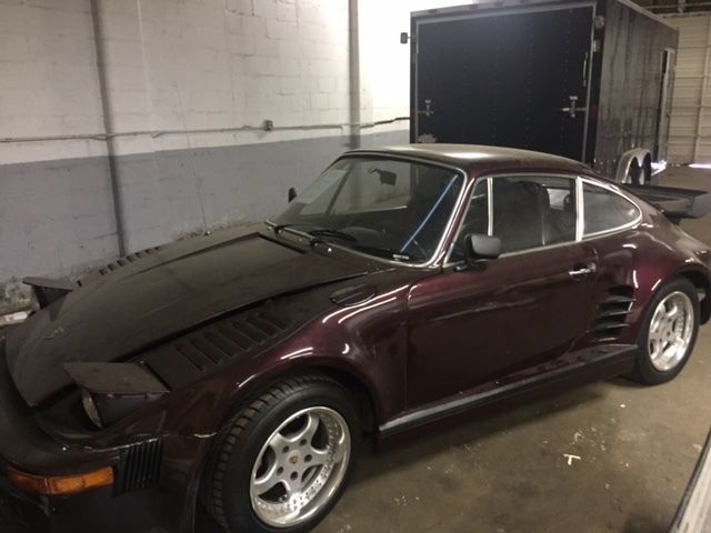 1971 Burgundy Porsche 911 Coupe