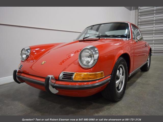 1971 Orange Porsche 911 --