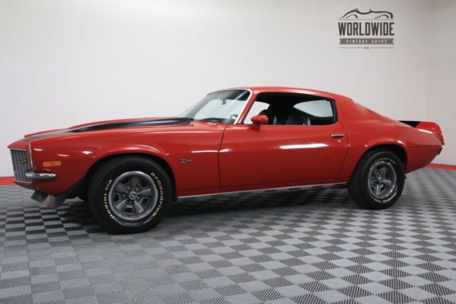 1971 Red Chevrolet Camaro