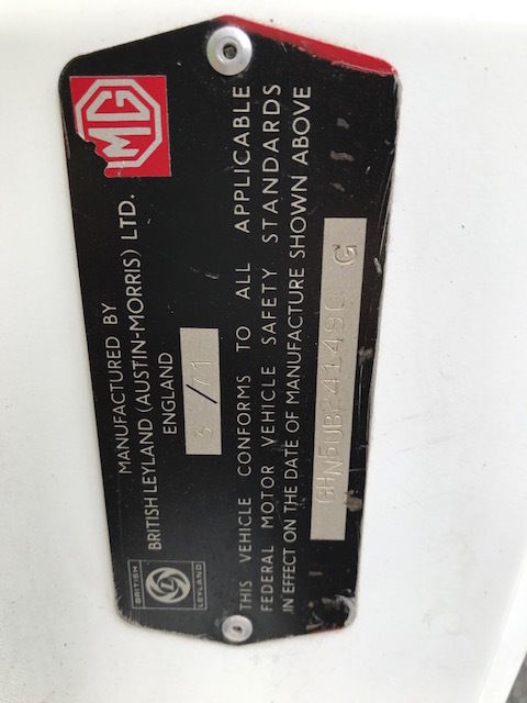 1971 White MG MGB Convertible