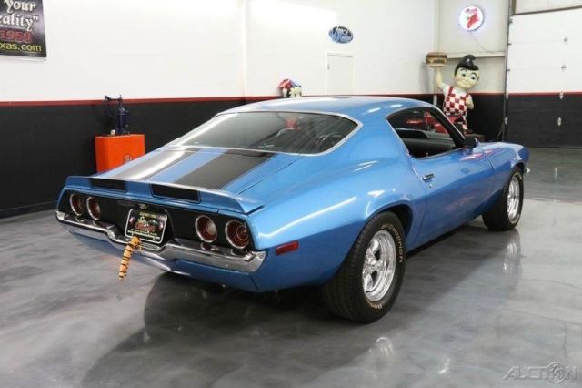 1971 Blue Chevrolet Camaro
