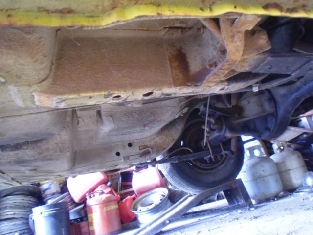 1971 Yellow Plymouth Road Runner