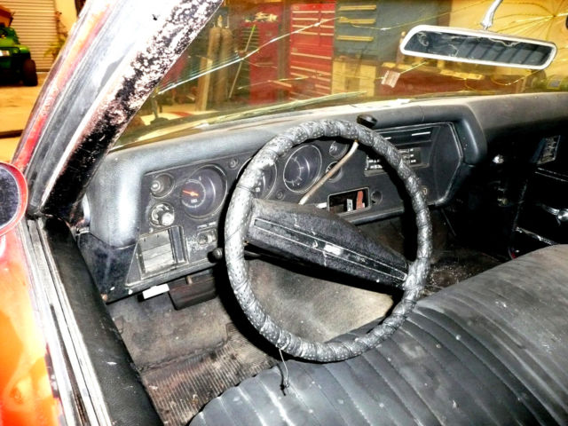 1971 Red Chevrolet Chevelle Coupe