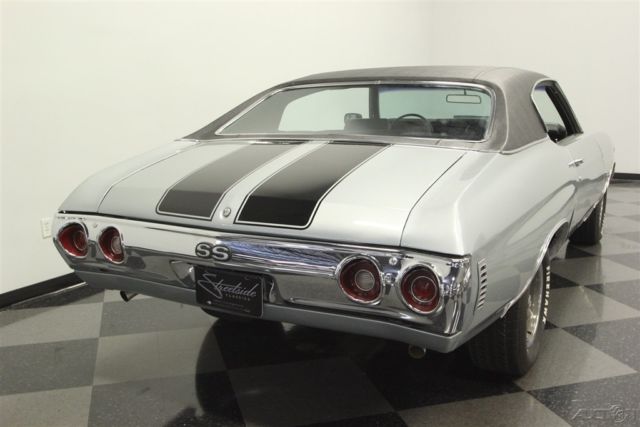 1971 Silver Chevrolet Chevelle