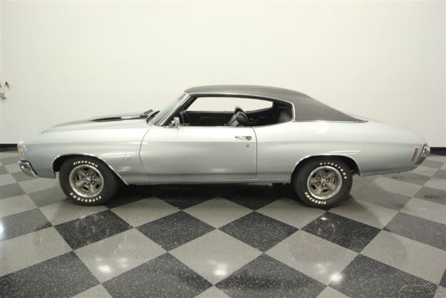 1971 Silver Chevrolet Chevelle