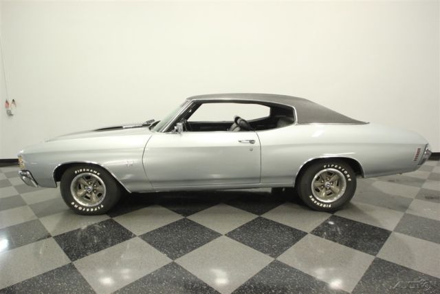 1971 Silver Chevrolet Chevelle