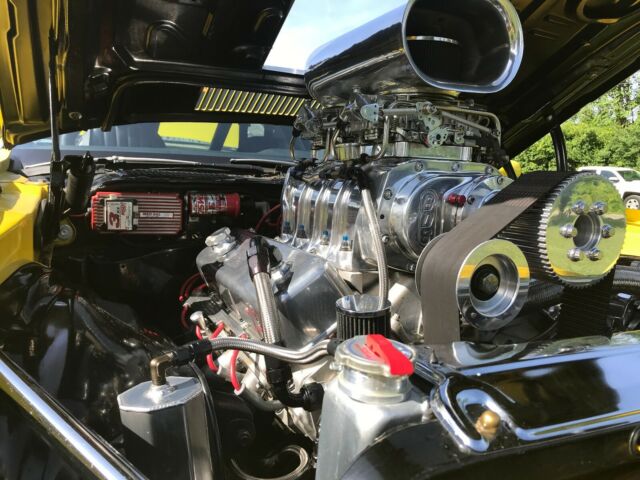 1971 Yellow Chevrolet Camaro