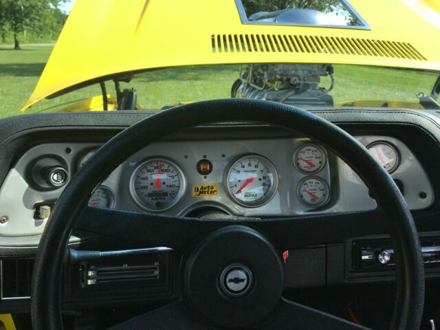 1971 Yellow Chevrolet Camaro