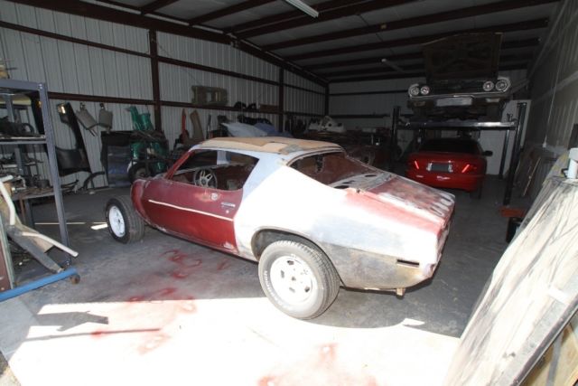 1971 Lime Green Chevrolet Camaro Coupe