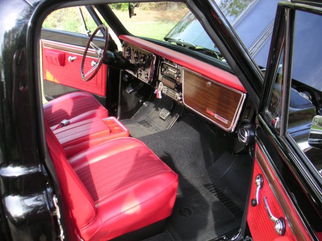 1971 Black Chevrolet C-10 Stepside