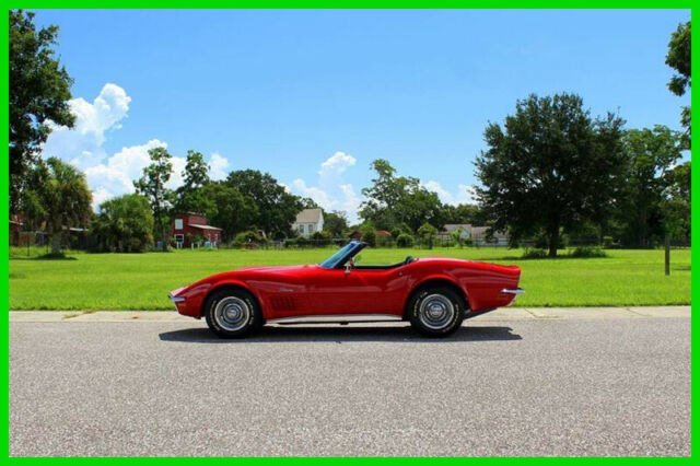 1971 Red Chevrolet Corvette