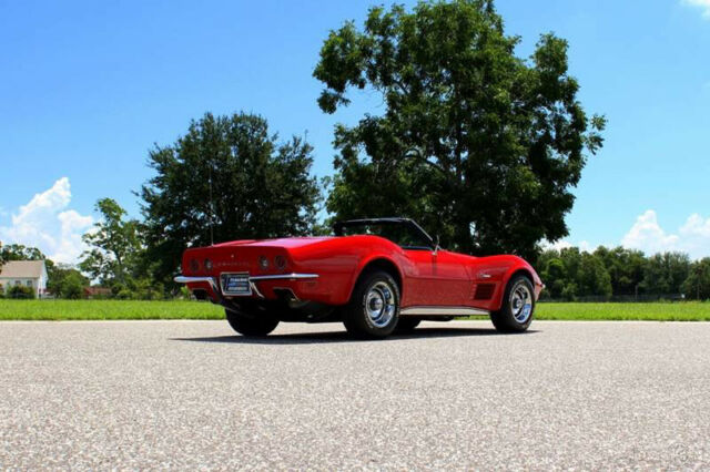1971 Red Chevrolet Corvette