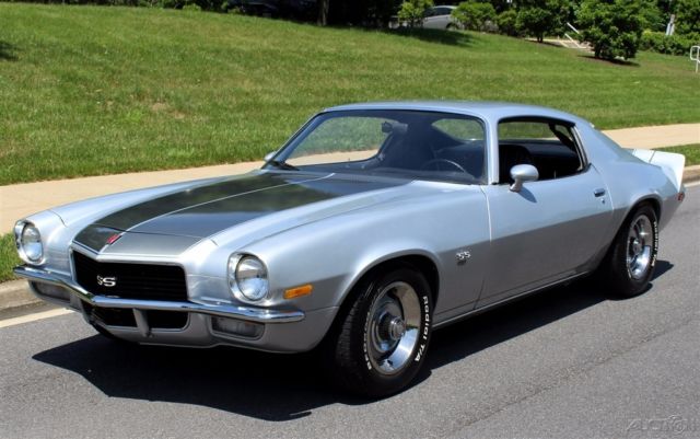 1971 Silver Chevrolet Camaro Coupe