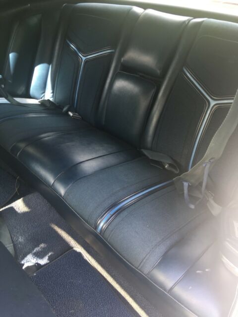 1971 Blue Ford Thunderbird Coupe