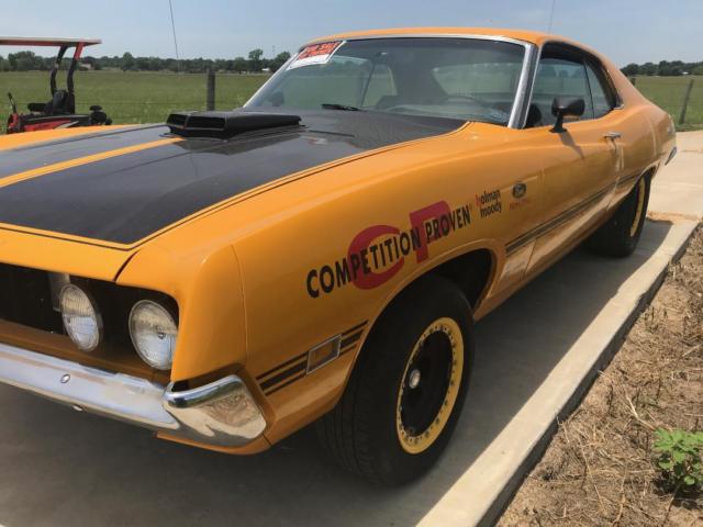 1971 Yellow Ford Torino Coupe