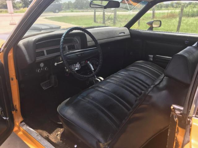 1971 Yellow Ford Torino Coupe