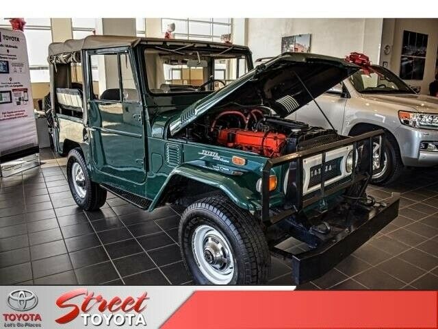 1971 Green Toyota FJ Cruiser --