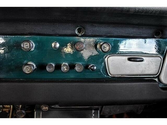 1971 Green Toyota FJ Cruiser --