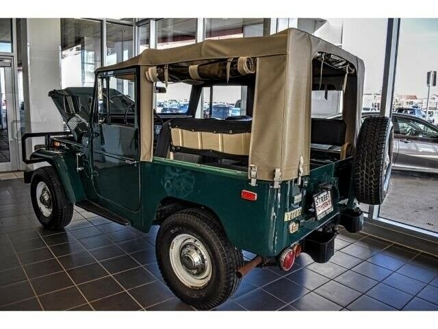 1971 Green Toyota FJ Cruiser --