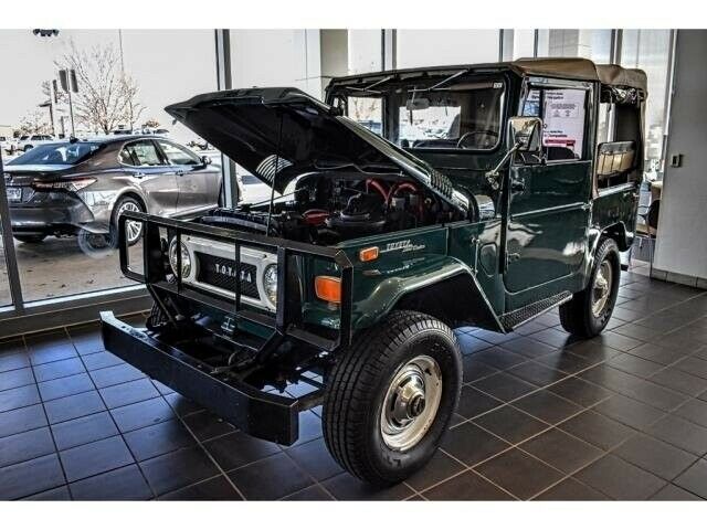 1971 Green Toyota FJ Cruiser --