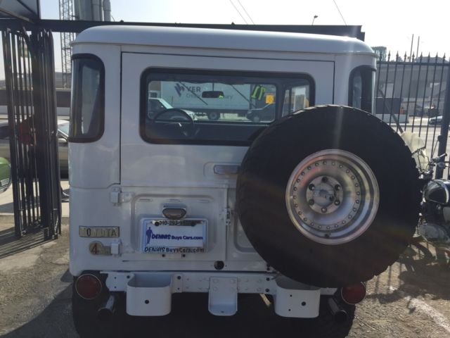1971 White Toyota Land Cruiser SUV