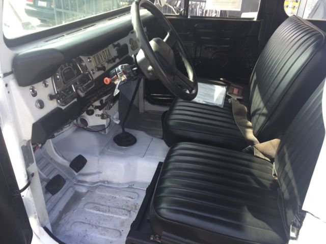 1971 White Toyota Land Cruiser SUV