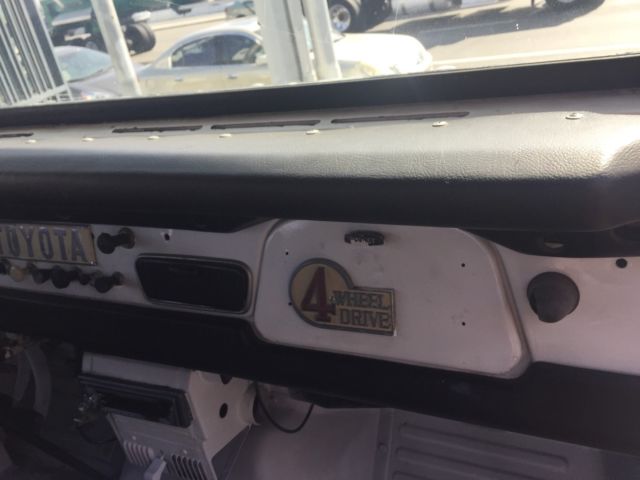 1971 White Toyota Land Cruiser SUV