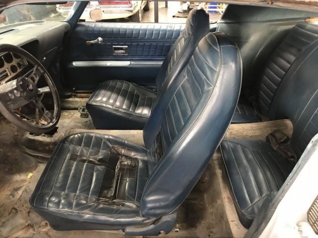 1971 White Pontiac Trans Am Coupe