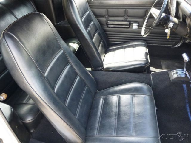 1971 Silver Ford Mustang