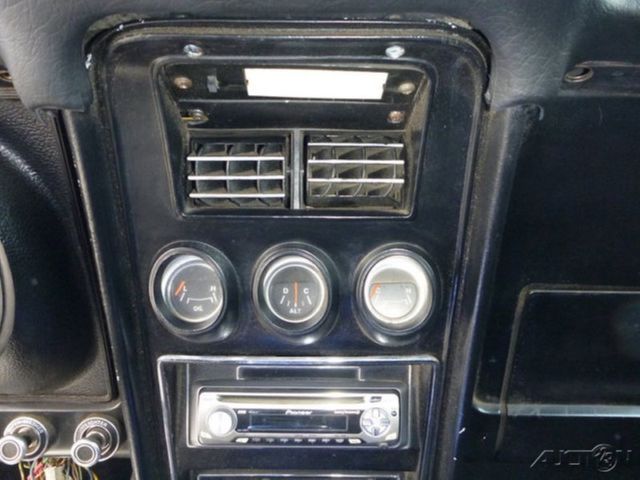 1971 Silver Ford Mustang