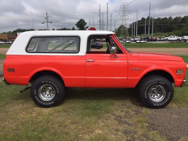 1971 Red Chevrolet Blazer SUV